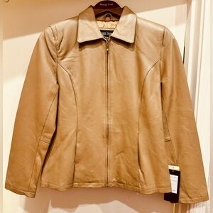 NEW Oscar Piel women’s leather jacket size M zip up